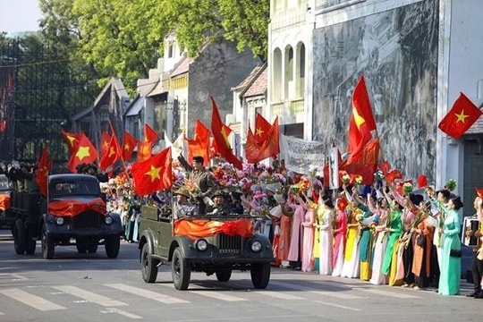 Tái hiện thời khắc lịch sử hào hùng ngày tiếp quản Thủ đô 70 năm trước