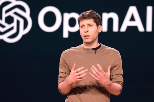 Hai câu hỏi đáng suy ngẫm của CEO OpenAI về siêu AI