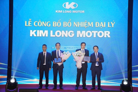 KIM LONG MOTOR phát triển hệ thống phân phối, khai trương showroom tại TP.HCM