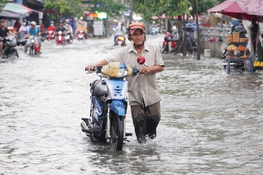 Triều cường khu vực hạ lưu sông Sài Gòn - Đồng Nai vượt báo động 3