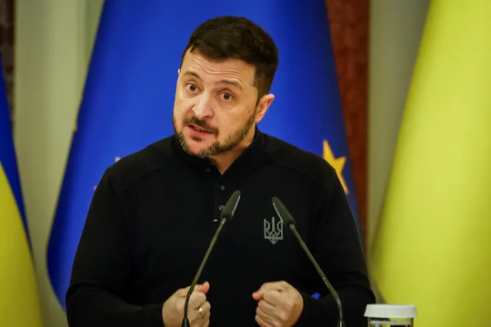 Lý do ông Zelensky chọn hòa bình thay vì duy trì lập trường cứng rắn về lãnh thổ