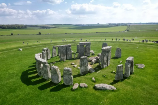 Stonehenge: Không chỉ là kỳ quan...