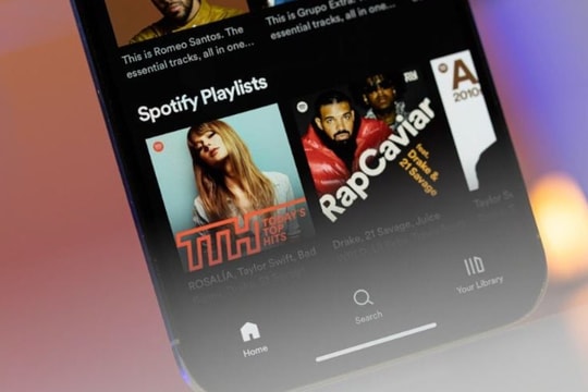 Spotify gặp vấn đề kiểm duyệt, hiển thị âm thanh và video nhạy cảm khi người dùng tìm nghệ sĩ nổi tiếng