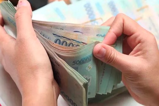 Lần đầu tiên thu ngân sách đạt hơn 2 triệu tỉ đồng