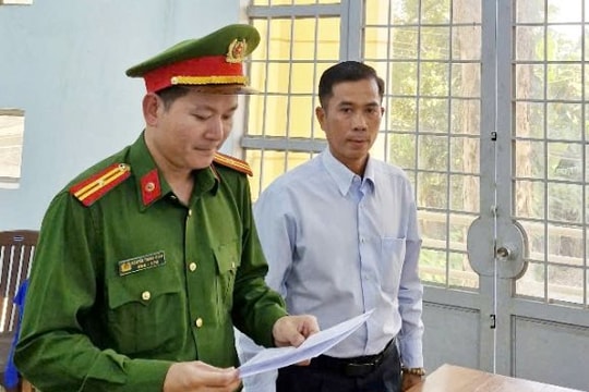 An Giang: Khởi tố nguyên Giám đốc Văn phòng Đăng ký đất đai chi nhánh Châu Phú