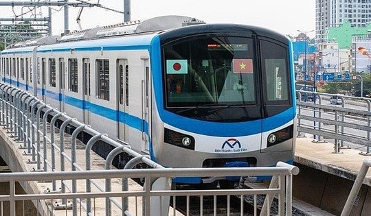 Tàu metro Bến Thành - Suối Tiên lại gặp sự cố phải dừng chạy