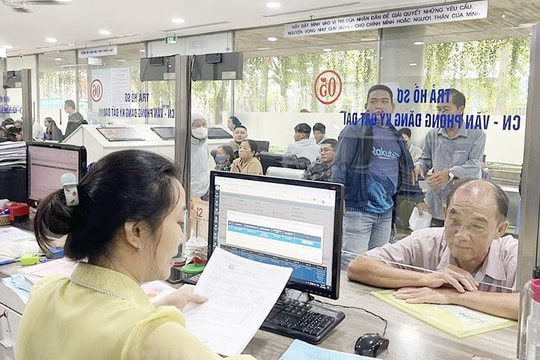 TP.HCM yêu cầu cán bộ không du xuân kéo dài, ảnh hưởng công việc