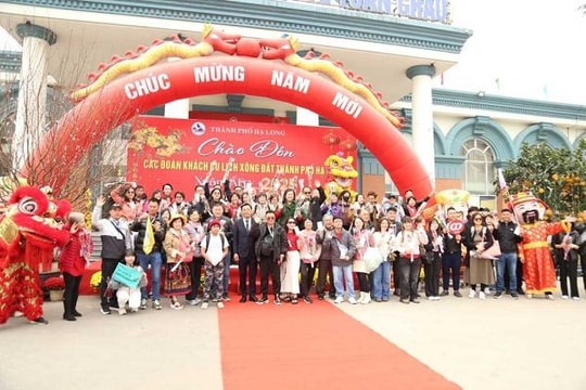 Ngành du lịch nhiều địa phương 'thắng đậm' mùa tết