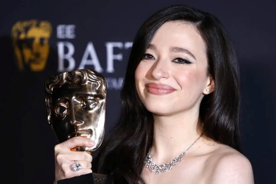 Giải thưởng BAFTA 2025: Conclave, Mikey Madison khiến cuộc đua Oscar gay cấn