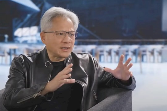 Jensen Huang: Các nhà đầu tư hiểu sai về tiến bộ AI của DeepSeek khiến Nvidia mất gần 600 tỉ USD một ngày