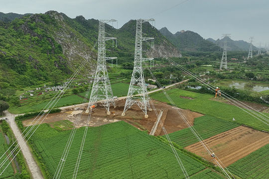 Đường dây 500kV Lào Cai - Vĩnh Yên bị vướng mắc ở giải phóng mặt bằng