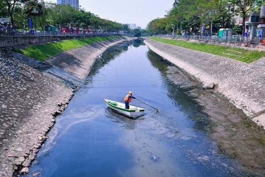 Hà Nội yêu cầu làm rõ thêm giải pháp công nghệ xử lý sạch lòng sông Tô Lịch