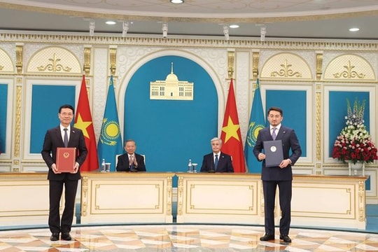 Việt Nam và Kazakhstan hợp tác phát triển KH-CN, đổi mới sáng tạo