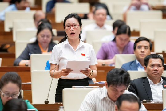 Từ vụ Quang Linh, Hằng Du Mục…, nhức nhối quảng cáo sai sự thật