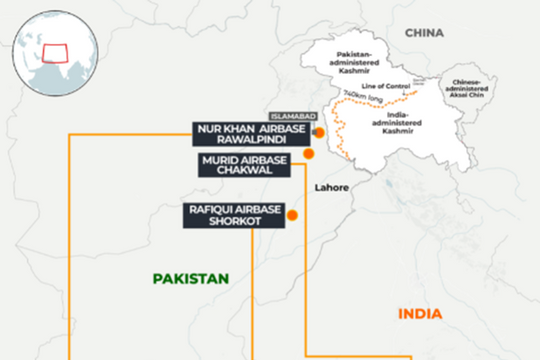 Pakistan cáo buộc Ấn Độ tấn công căn cứ không quân