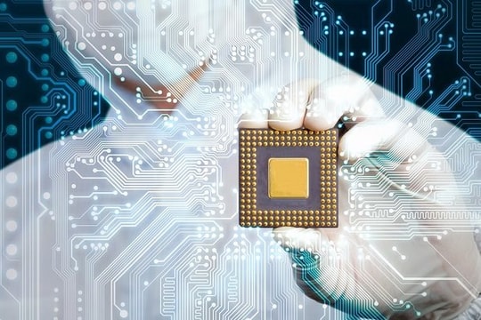 Việt Nam đang thu hút đầu tư vào ngành bán dẫn thế nào?