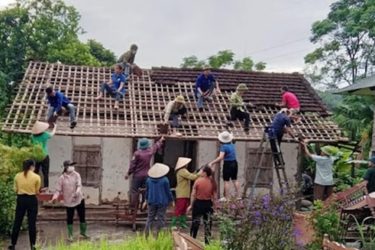 Bí thư Tây Ninh: Xoá nhà tạm, tỉnh tặng thêm tivi, quạt điện, bể chứa nước sạch…