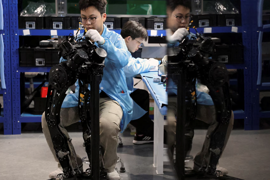 Cuộc đua phát triển robot hình người tại Trung Quốc