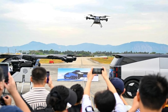 Các hãng Trung Quốc lao vào cuộc đua ô tô bay sau xe điện, huyền thoại Hongqi cũng tham chiến