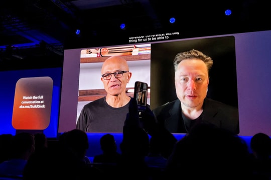 Microsoft cung cấp các mô hình AI từ Elon Musk cho khách hàng, tách khỏi tầm nhìn của OpenAI về siêu AI