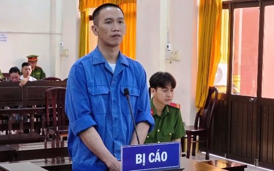Lãnh 12 năm tù về tội mua bán, tàng trữ trái phép ma túy