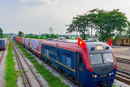 Tàu khách liên vận quốc tế Việt - Trung sẽ hoạt động trở lại từ 25.5