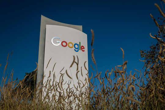 Google bị điều tra vì thỏa thuận với nhà phát triển chatbot AI