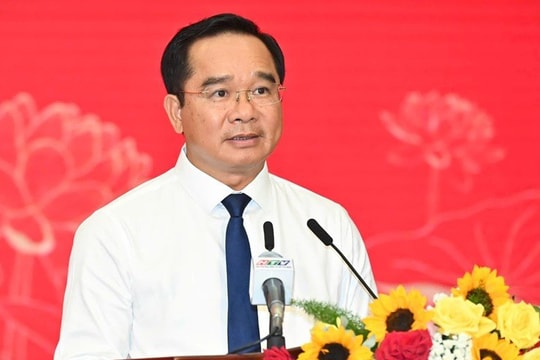 Chủ tịch UBND TP.HCM phụ trách luôn việc chống hàng giả, buôn lậu