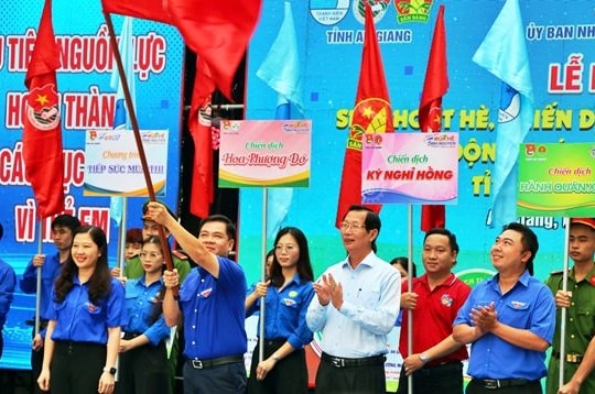 An Giang: Ra quân đợt sinh hoạt hè, mùa hè tình nguyện