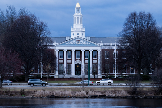 Công nghệ quốc phòng thu hút sinh viên Harvard