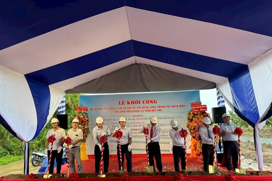 Dự án cầu Rạch Miễu 2 sắp xong, khu tái định cư mới được khởi công