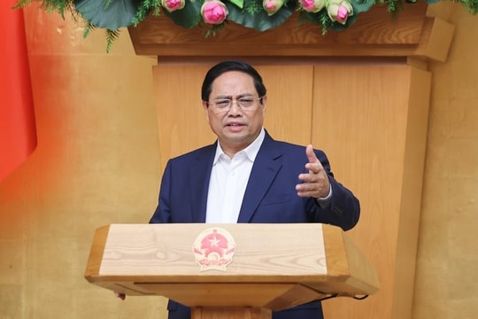 Thủ tướng chỉ đạo: Vướng mắc về thể chế, pháp luật thì khó mấy cũng phải tháo gỡ