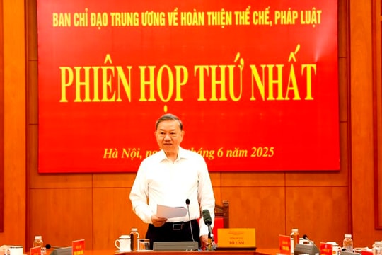 Tổng Bí thư: Năm 2025 phải cơ bản tháo gỡ các điểm nghẽn do pháp luật