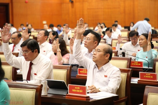 Bộ Nội vụ hướng dẫn tiêu chí chọn chủ tịch UBND cấp xã mới sau sáp nhập