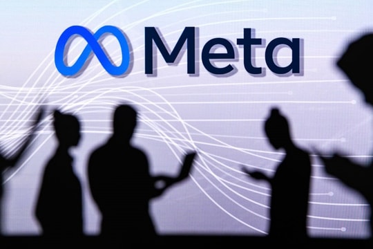 Meta chiêu mộ CEO Safe Superintelligence và cựu CEO GitHub sau đồng sáng lập Scale AI, bị Sutskever từ chối