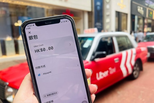 Uber gặp khó trước sự cạnh tranh tại Hồng Kông