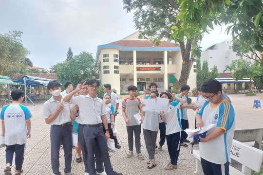 TP.HCM có gần 100.000 thí sinh dự thi tốt nghiệp THPT 2025, thí sinh tự do tăng mạnh