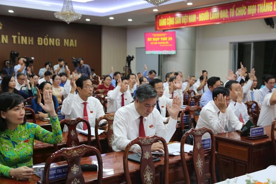 Chi 99 tỉ đồng hỗ trợ cán bộ từ Bình Phước sang Đồng Nai làm việc