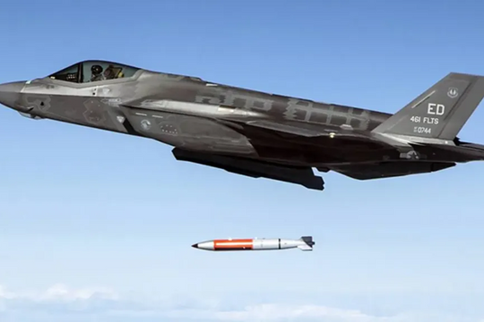 Công nghệ hạt nhân trên không trở lại: F-35A mở rộng năng lực tấn công của Anh