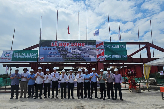 Hợp long cầu Bình Gởi trước thềm sáp nhập Bình Dương - TP.HCM