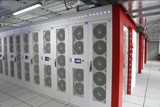Trung Quốc xây trung tâm AI trên ‘nóc nhà thế giới’: Tiết kiệm 320 triệu kWh điện mỗi năm