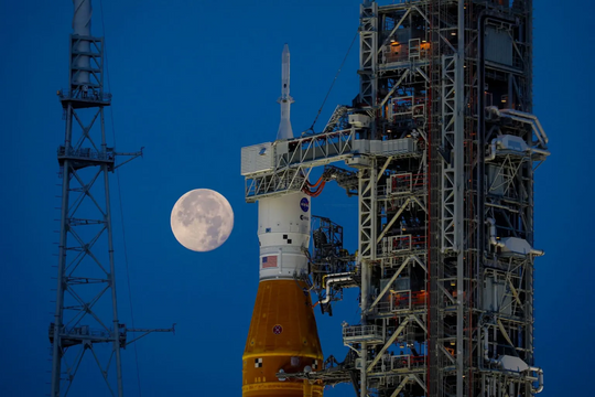 Quốc hội Mỹ rót 10 tỉ USD cho NASA, Elon Musk chỉ trích 'lãng phí'