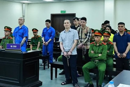 Tuyên án tử hình 2 cựu cán bộ công an bao che cho ‘bà trùm’ ma túy