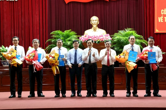 TP.Cần Thơ bổ nhiệm cán bộ sau hợp nhất