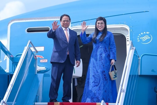 Thủ tướng Phạm Minh Chính lên đường dự Hội nghị thượng đỉnh BRICS mở rộng