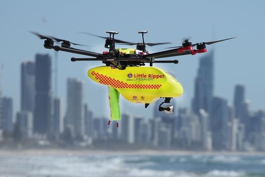Thế giới đã dùng drone cứu người từ khi nào?