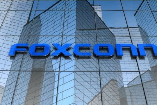 Foxconn đạt doanh thu kỷ lục nhờ AI, nhưng sau đó là nỗi lo