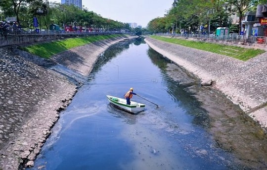 Phương án bổ cập nước 'hồi sinh' sông Tô Lịch