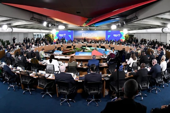 BRICS: Chống lại việc dùng AI thu thập dữ liệu quá mức, không để các nước nghèo hơn bị bỏ lại