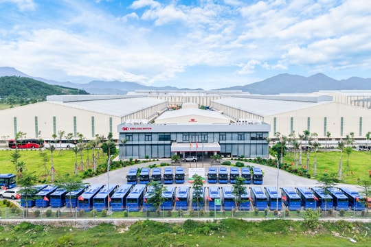 Kim Long Motor tiên phong kiến tạo chuẩn mực mới cho xe buýt điện đô thị Việt Nam
